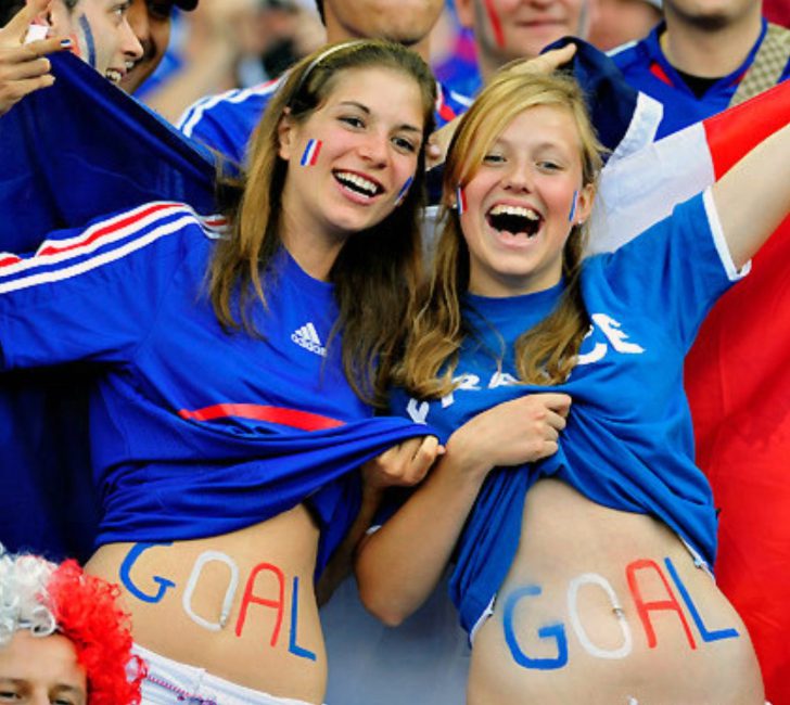 45 Beautiful Soccer Fans That Took Our Attention From The Field To The ...