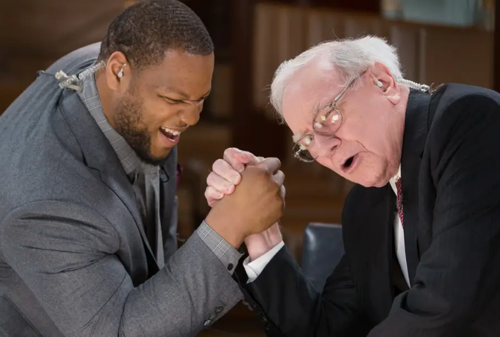 Suh learns patience from Warren Buffett